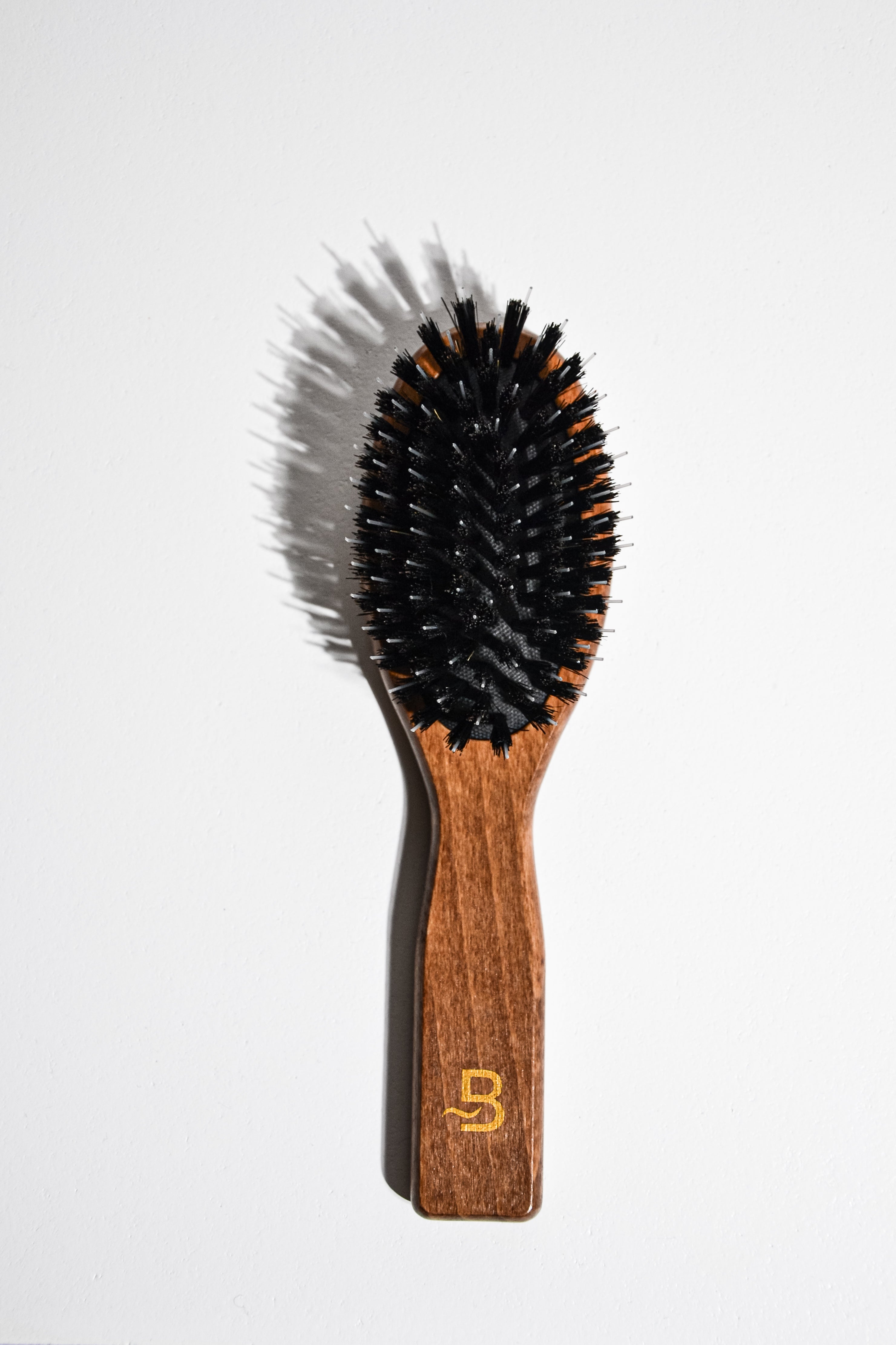 BELOSA plaukų šepetys su natūraliais šereliais 10R