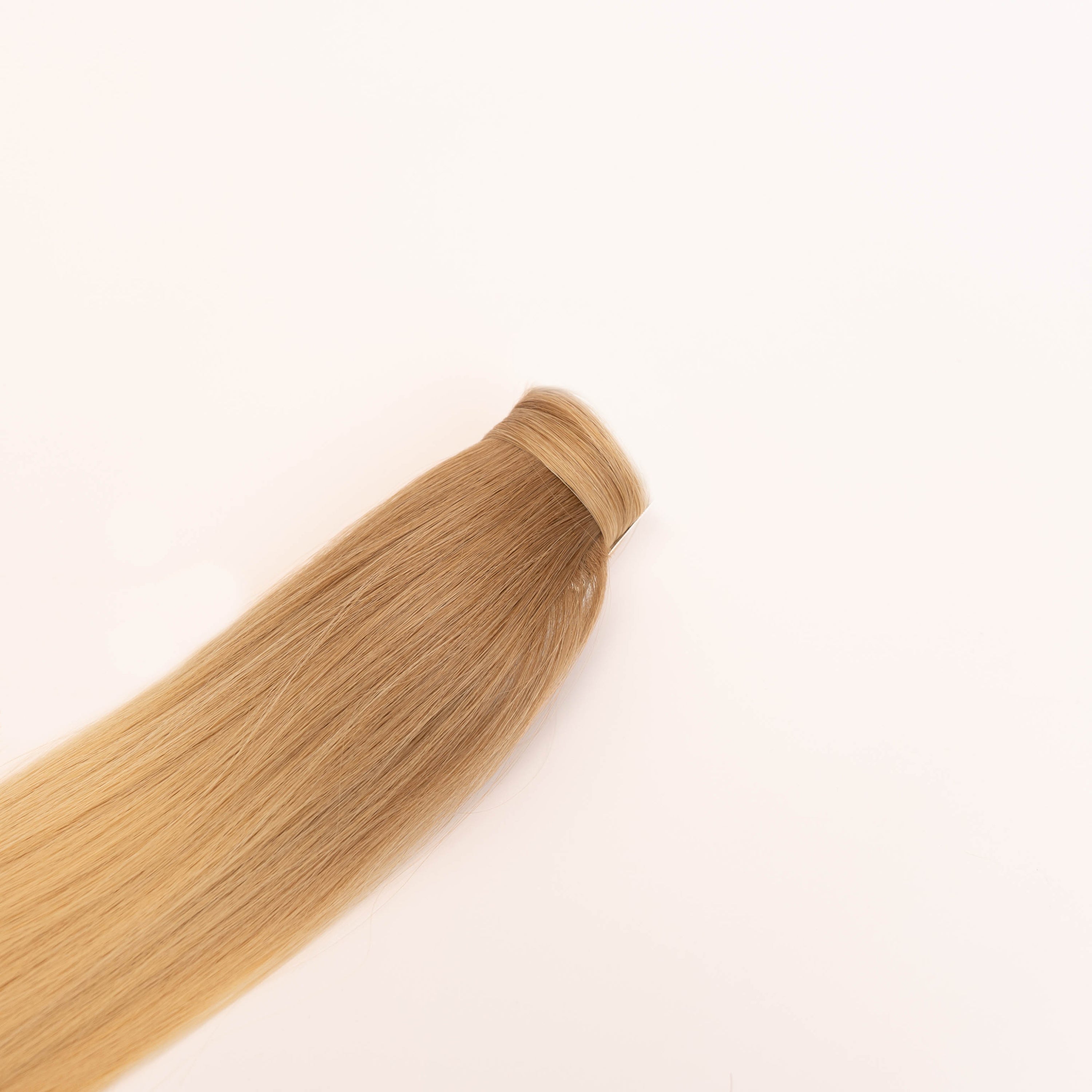 Natūralių plaukų prisegama kasa 50cm/80g 