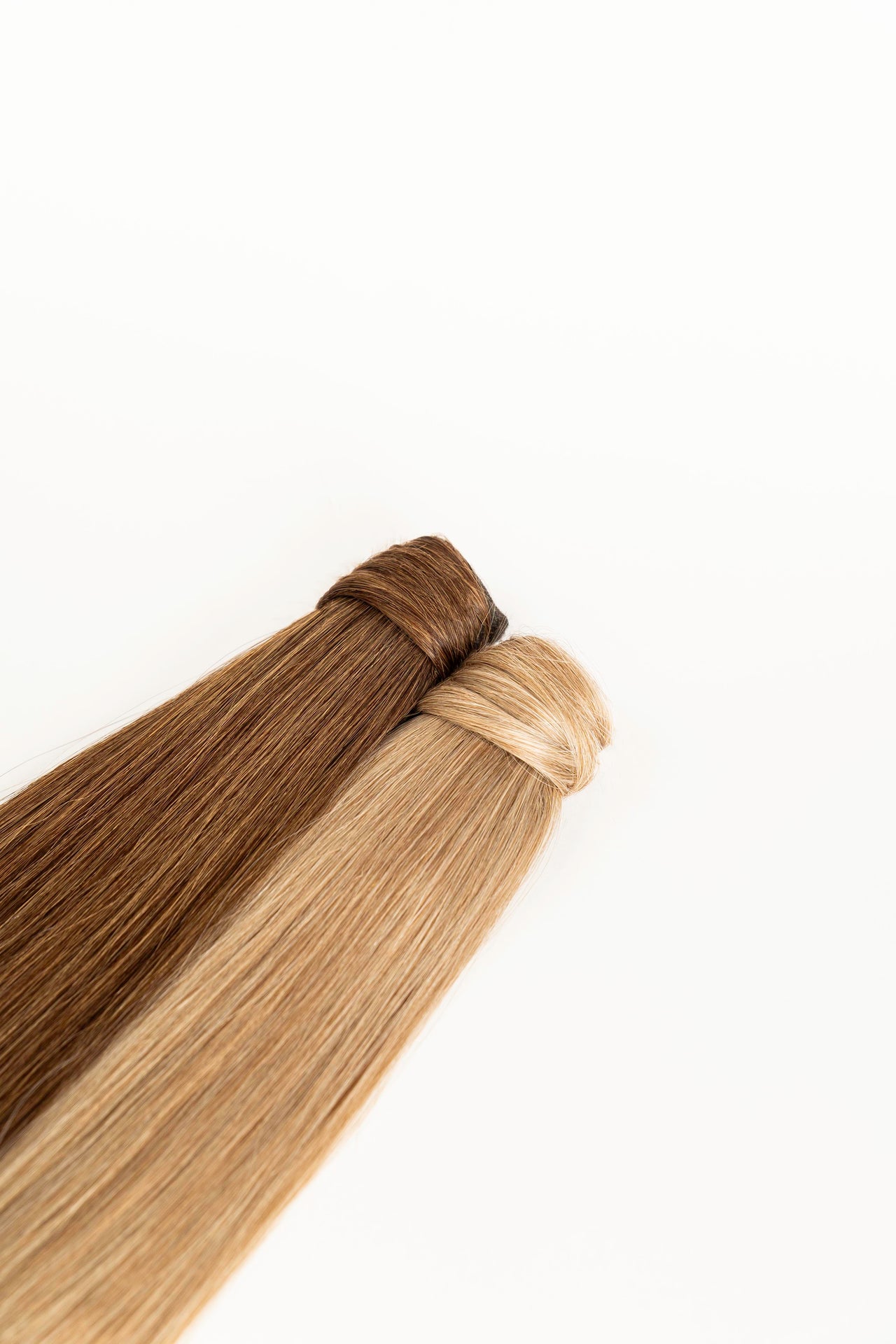 Natūralių plaukų prisegama kasa 35 cm